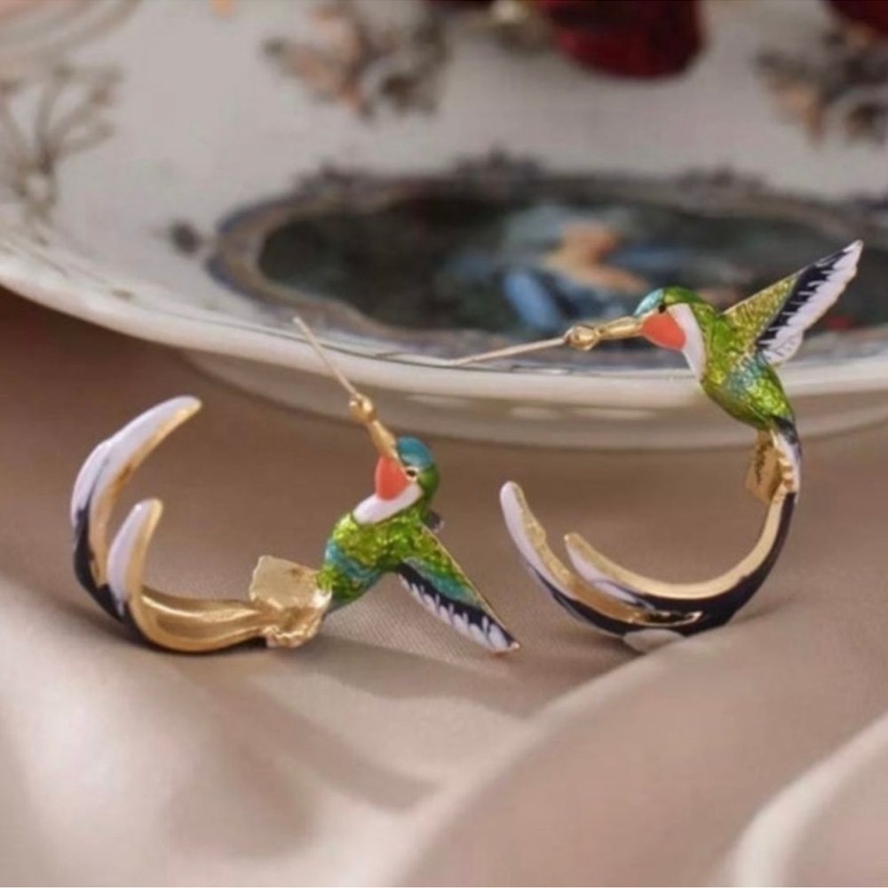 Green Hummingbird Enamel Multicolor Earrings - Picture 3 of 6